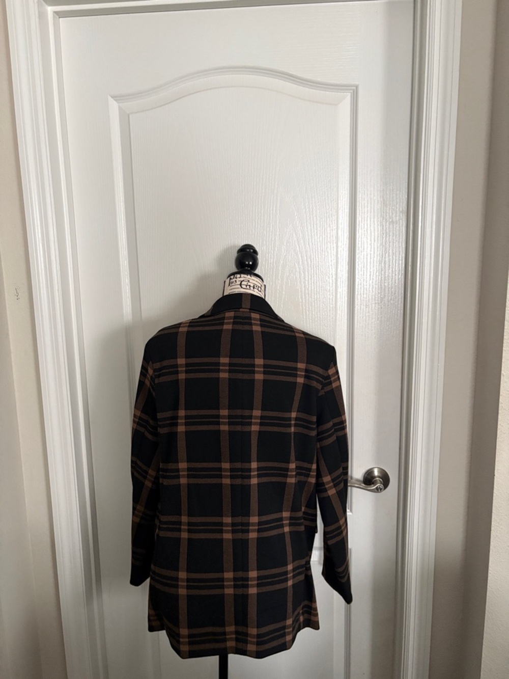 Investments Women’s Plaid Blazer Jacket. NWT - Picture 2 of 4